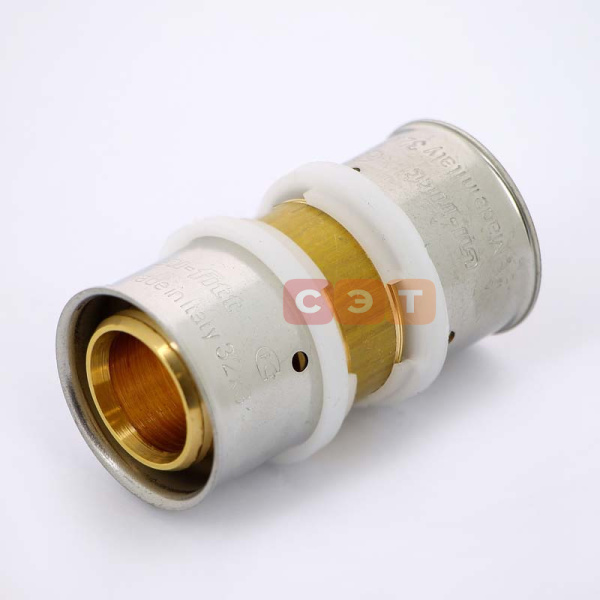 Муфта пресс равнопроходная 32